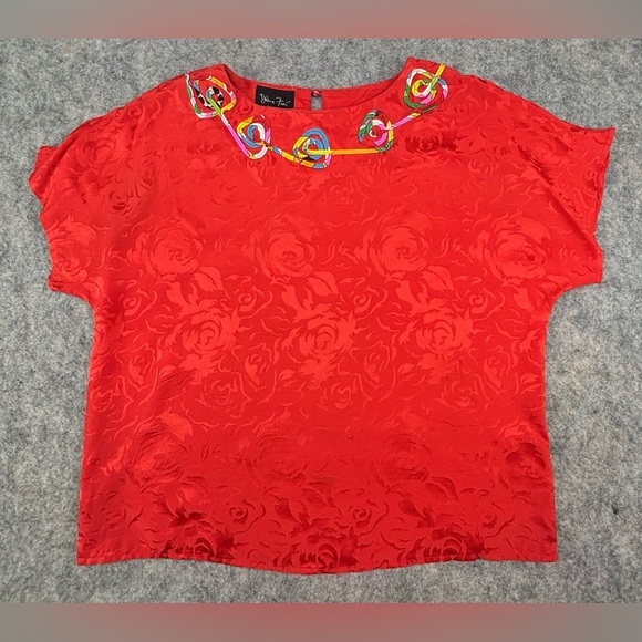 Diane FreisVintage 80s100%‎ SilkRedSize Small